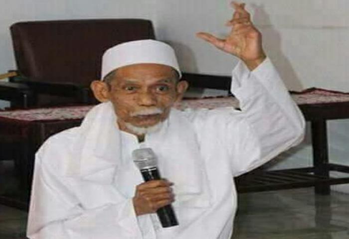 Pengurus Besar NU KH Makhtum Hannan Wafat
